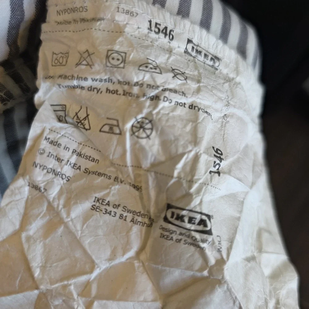 IKEA‎ Pillow Shams Gray & White Stripe Button Closure Pillowcases King Set of 2
